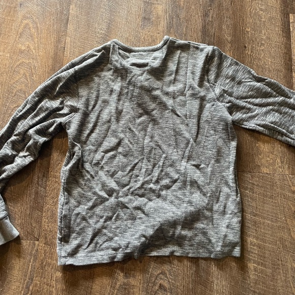 Lucky Brand Medium shirt. - Picture 4 of 4